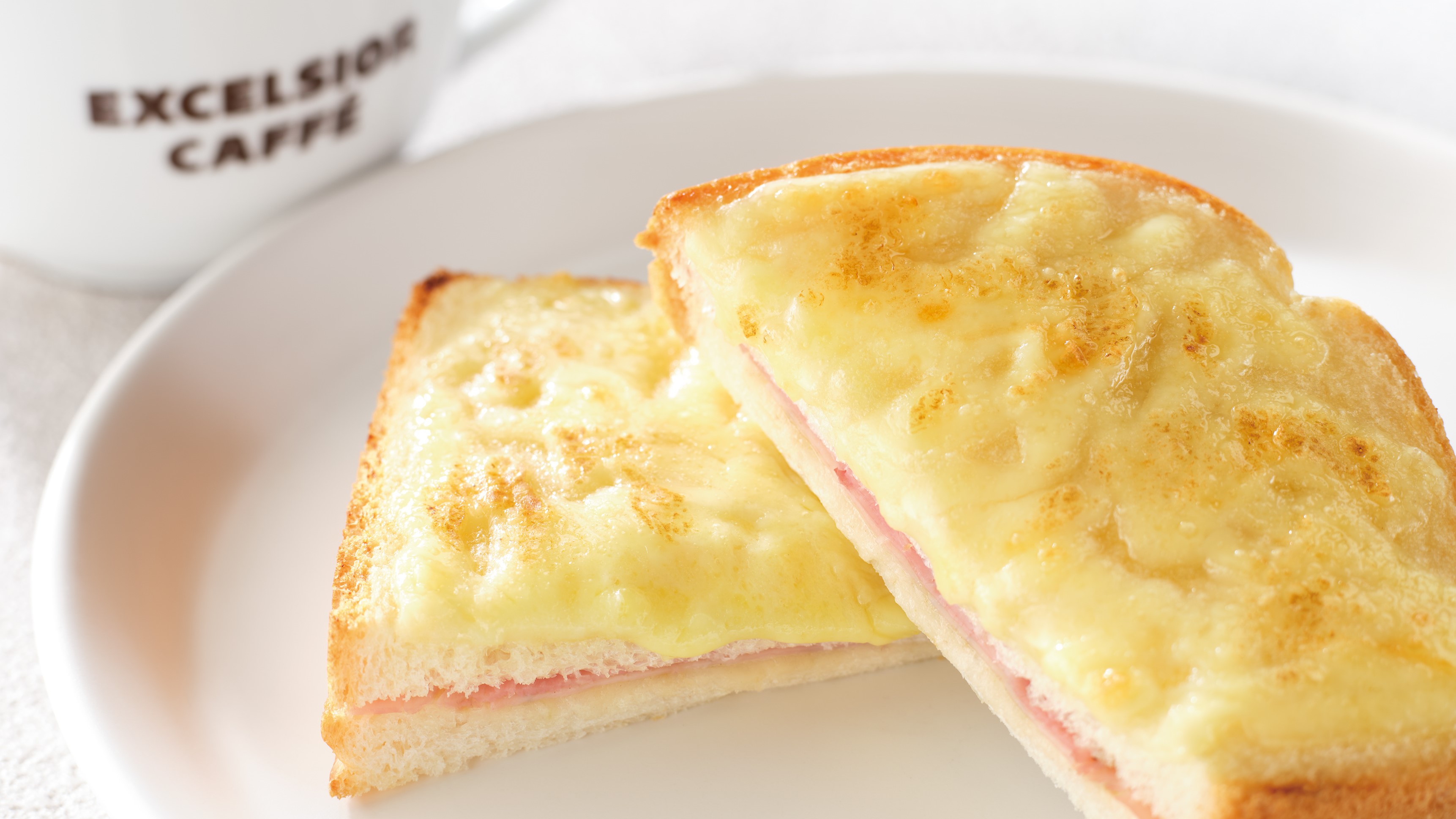 朝食（クロックムッシュ）