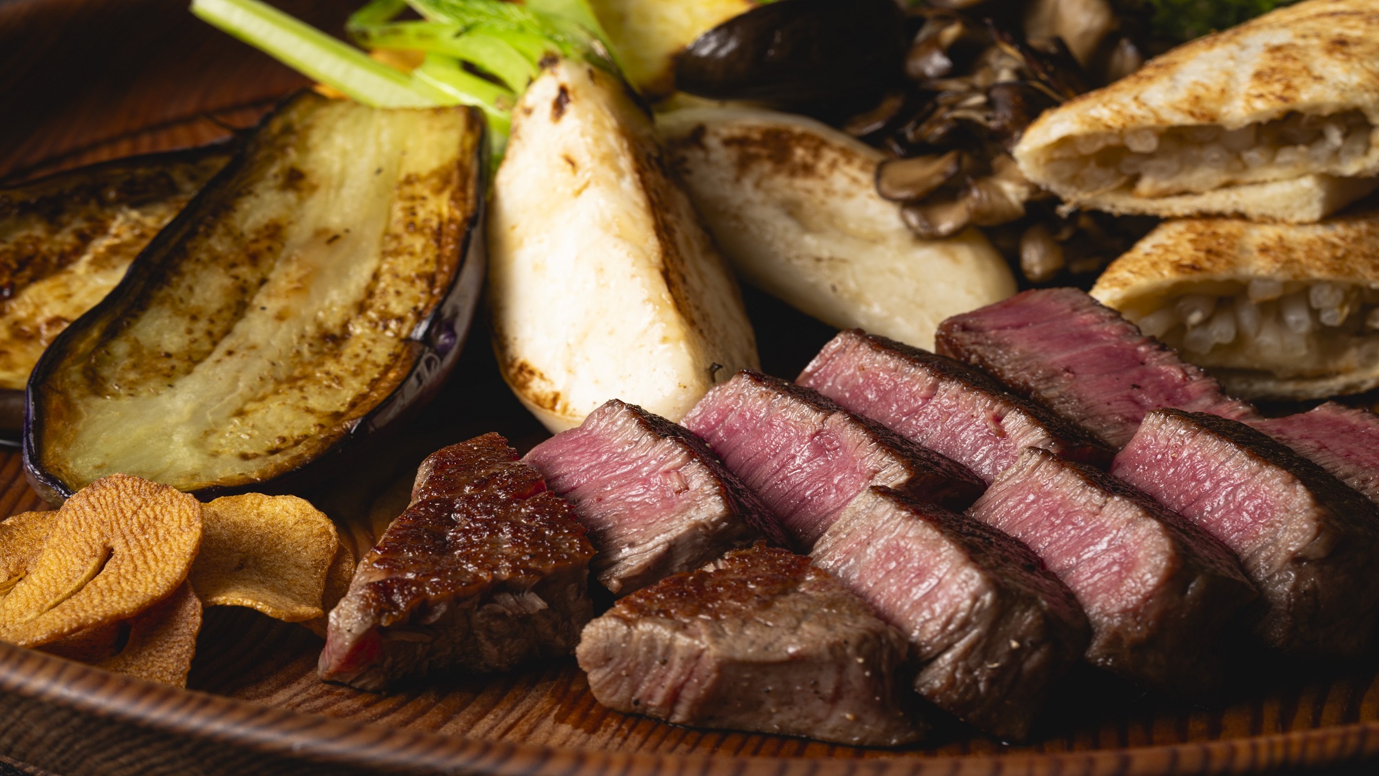 【鉄板焼『燔』】