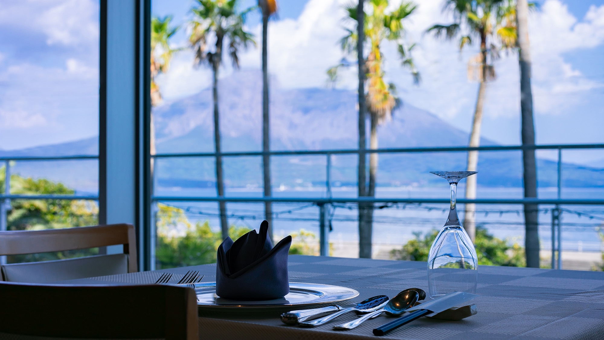 絶景・温泉・食事で大人の贅沢時間！［夕・朝食付き］（web限定）.