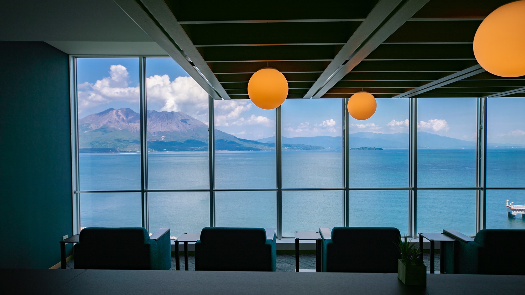 【年末年始】年の瀬の夕餉と新春朝食、桜島の絶景を望む年越し（2食付）ドリンクインクルーシブ