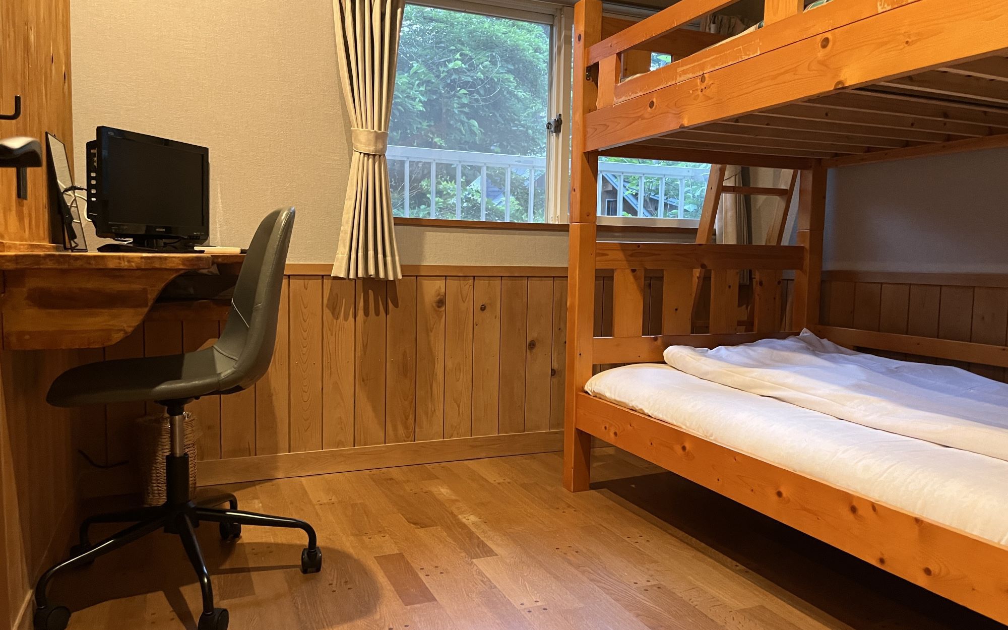 二段ベットルーム／こじんまりスペースがお好みの方向け