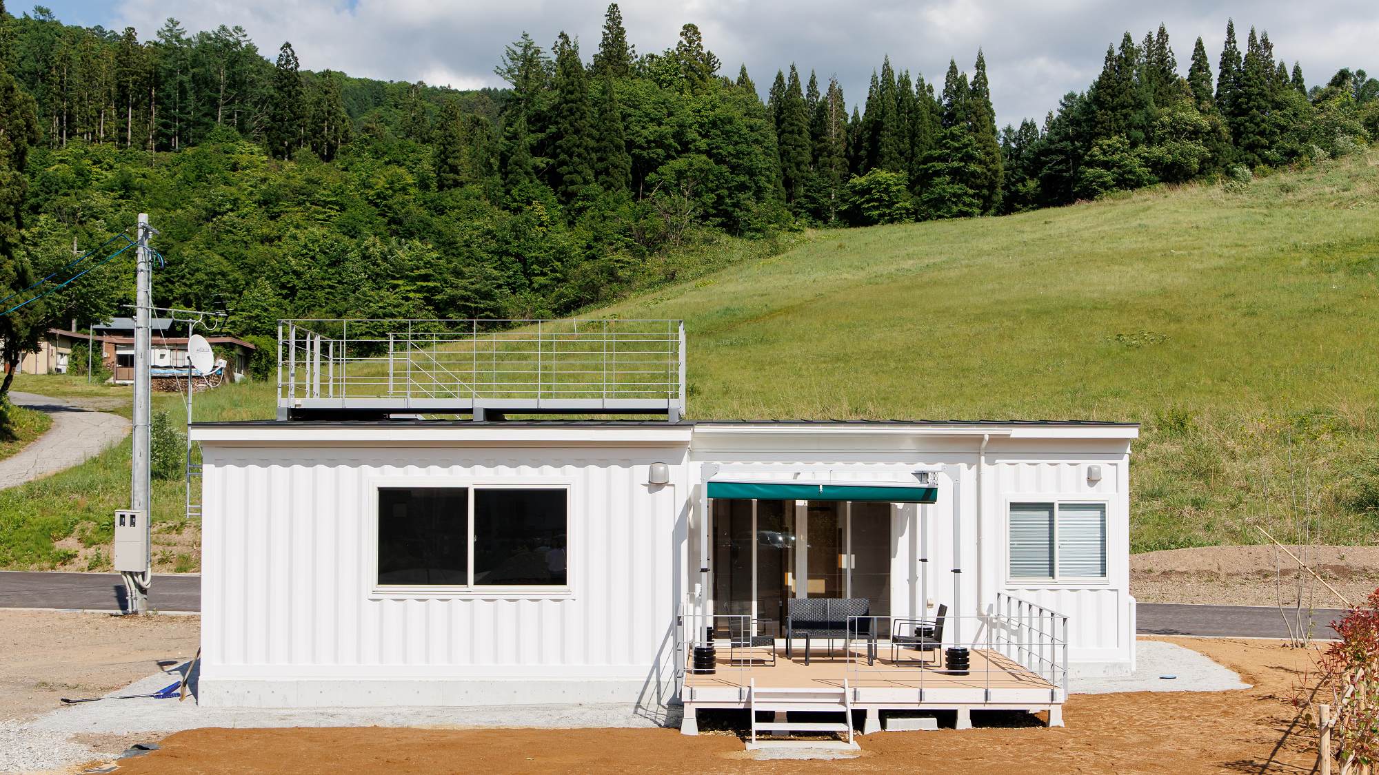 【グランコテージ白馬】広々ベッドの客室「白馬岳」