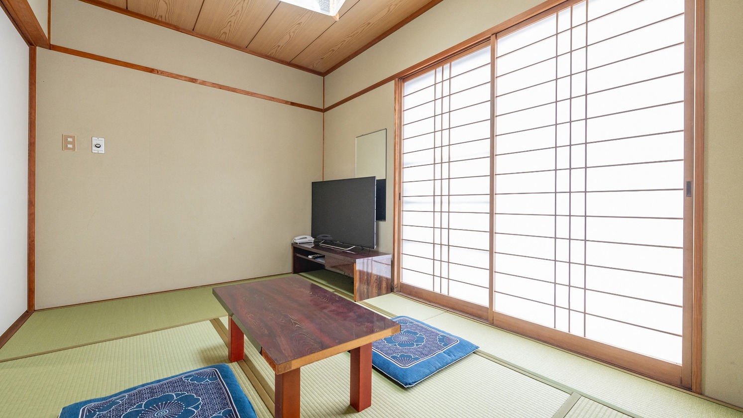 【禁煙】和室　バス・トイレ付