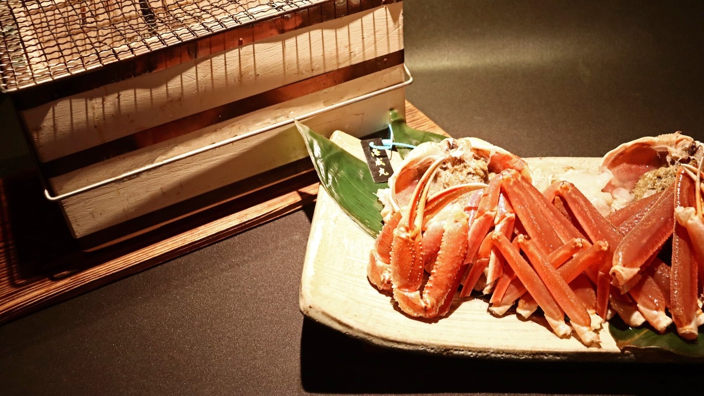 【橋立産活蟹使用】加能蟹会席と山中の湯ごもりプラン