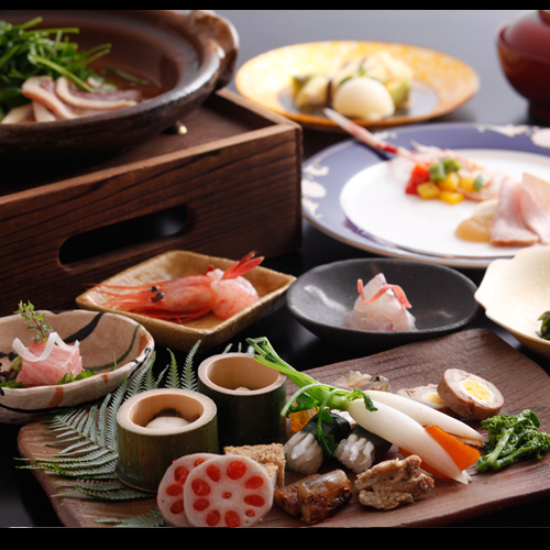 [Basic dishes: Yasohachi Tomi] (Example) / We prepare menus on a monthly basis.