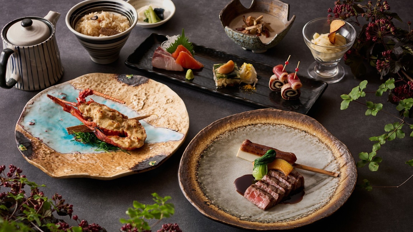 【さき楽90】90日前までのご予約でお得！ ご夕食を最上位コースにアップグレード