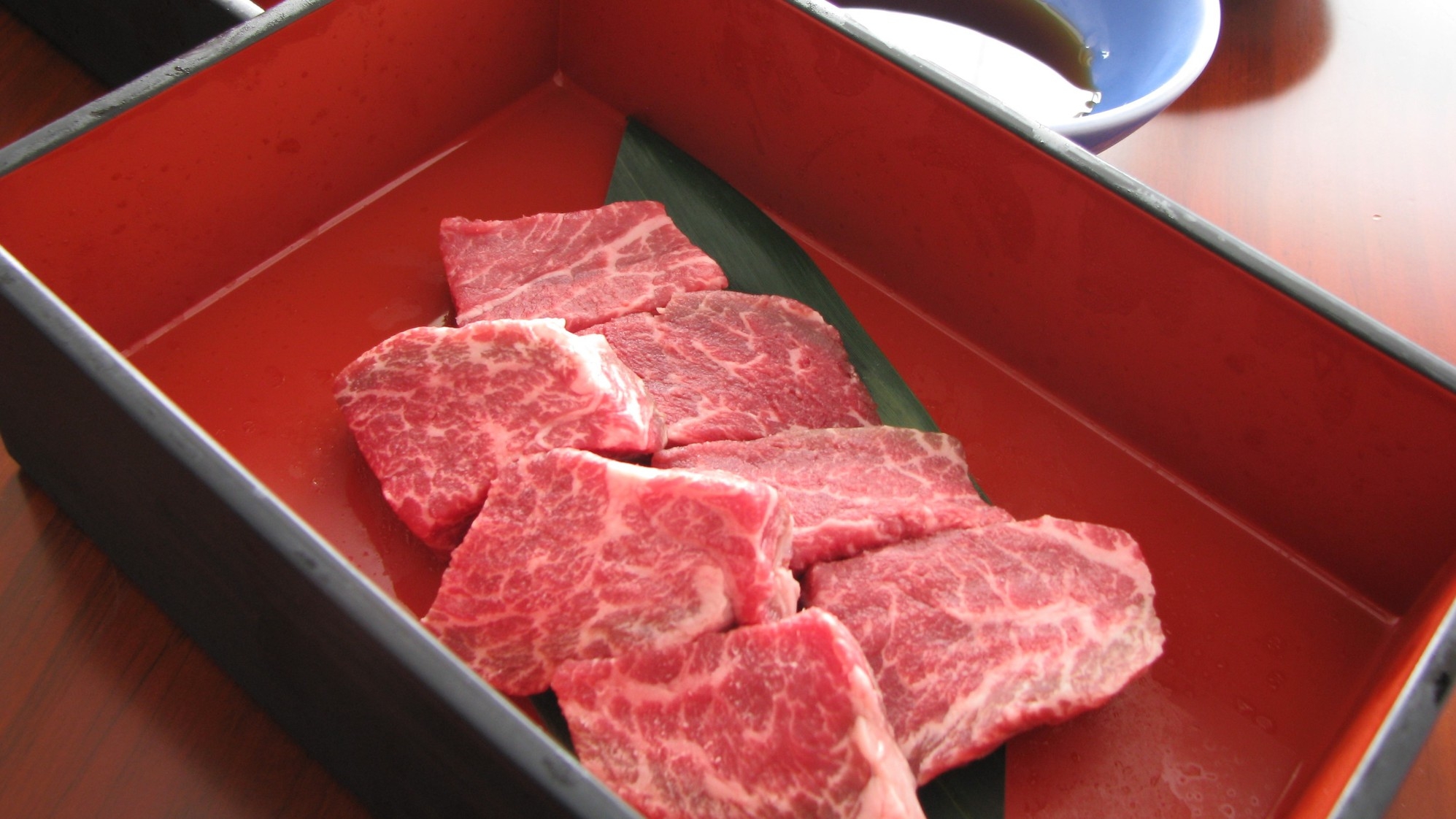【特選グルメプラン】山形牛フィレステーキと新鮮海鮮しゃぶしゃぶコース(1泊2食)