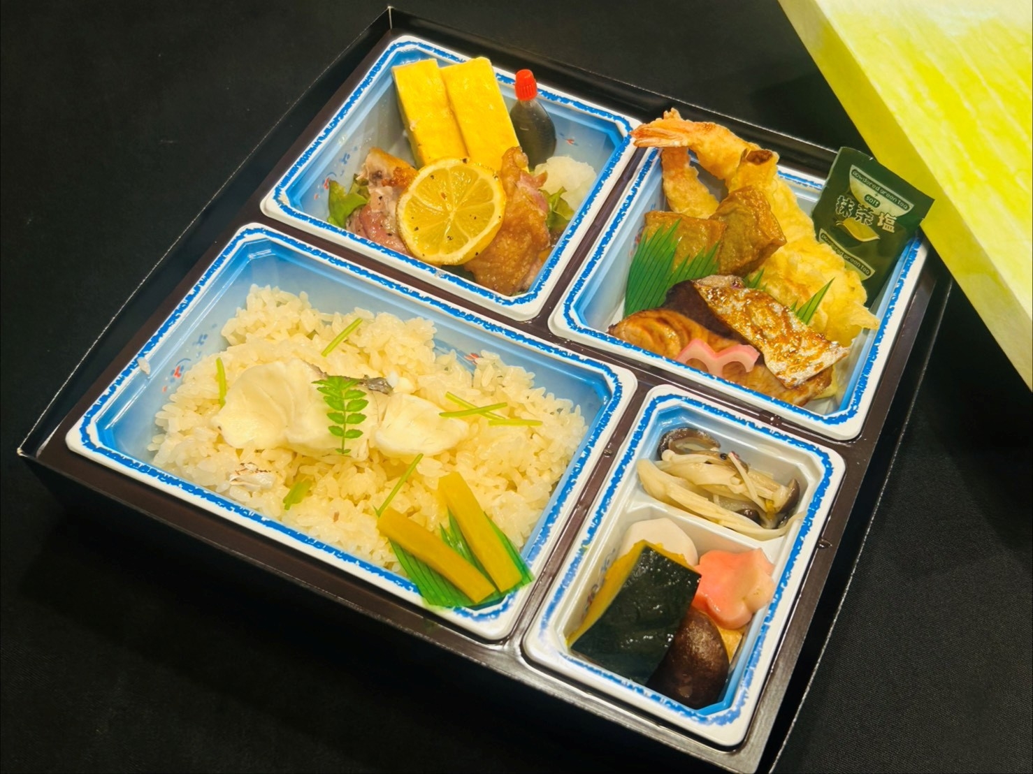【朝夕2食付き】地元の魅力が詰まったご当地弁当付プラン☆男女入れ替え天然温泉＆ウェルカムバー