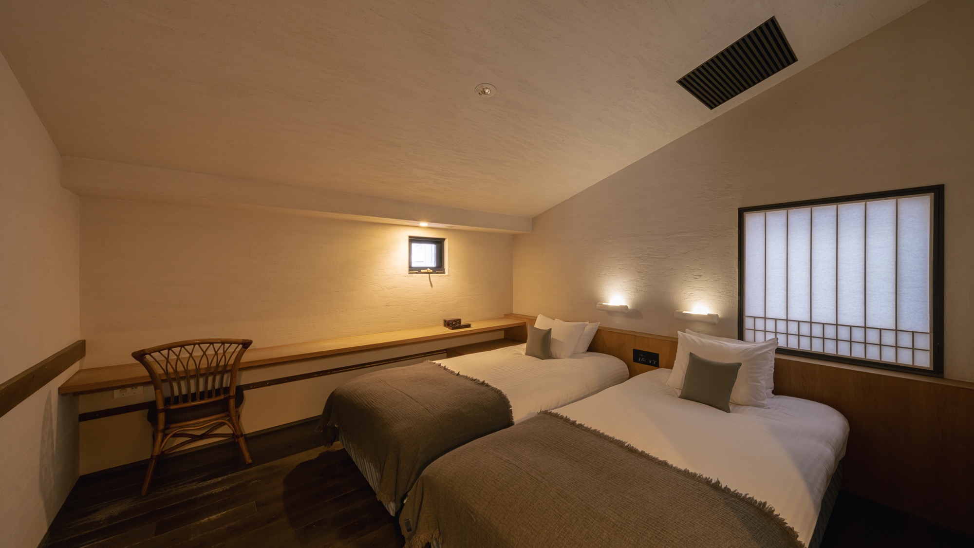 半露天温泉 4ベッドスイート