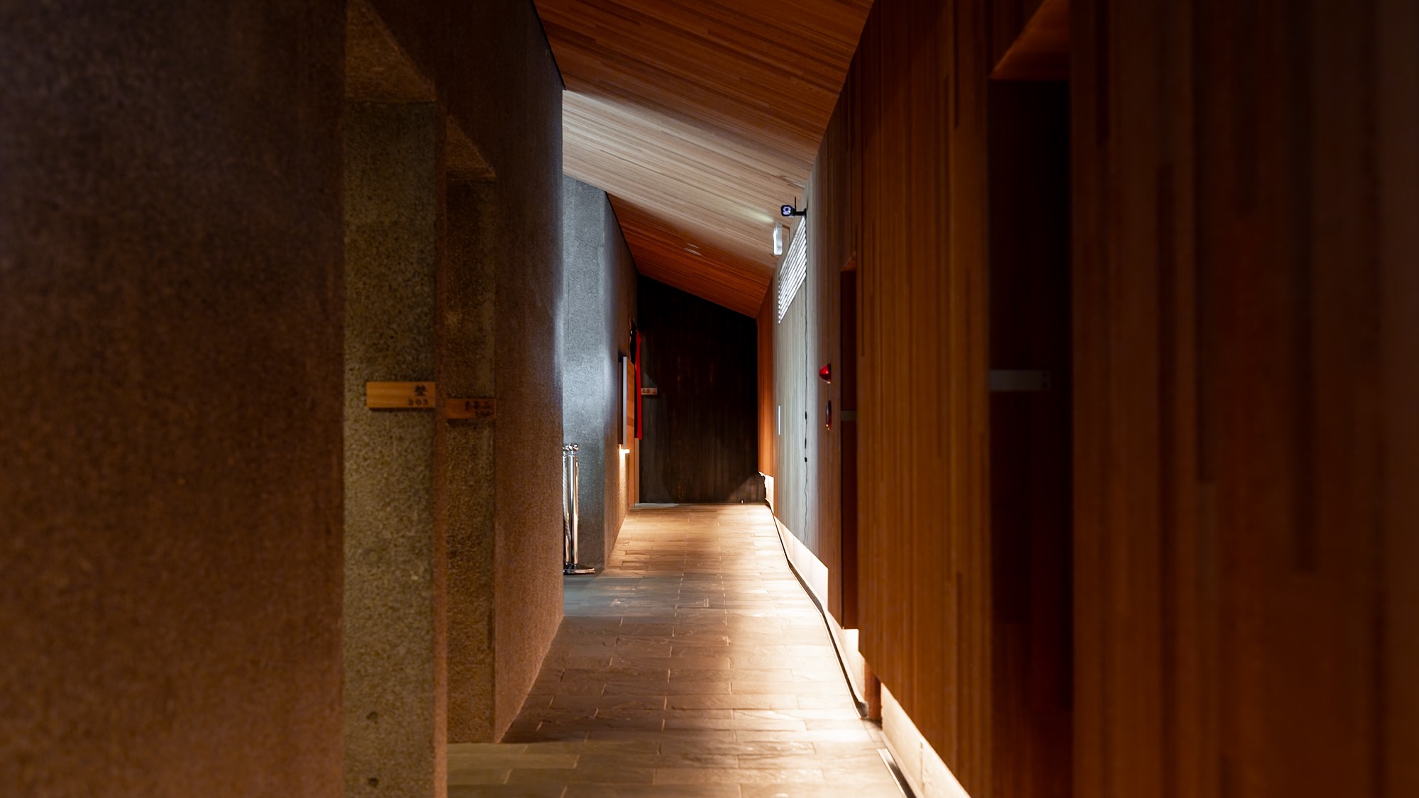 大浴場へと続く廊下