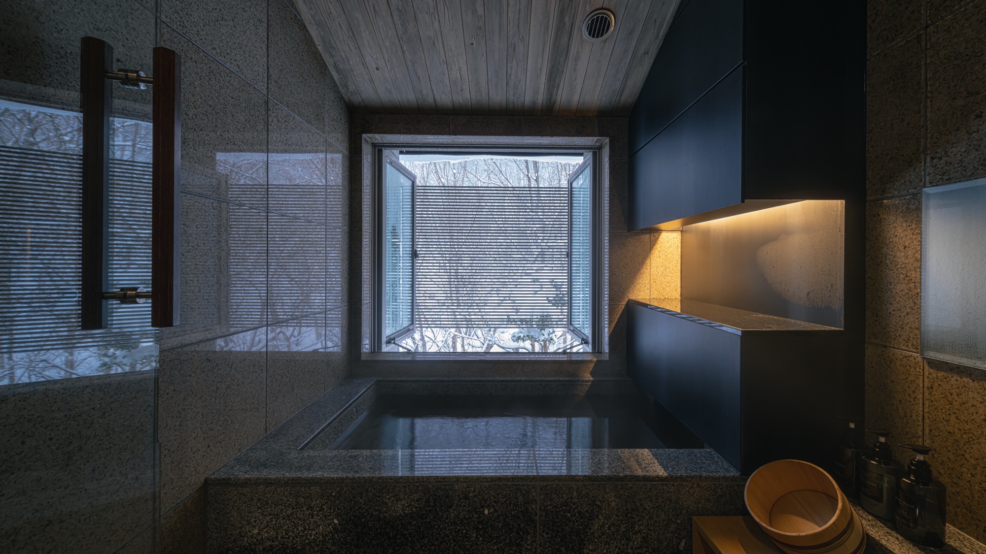 半露天温泉 スイート