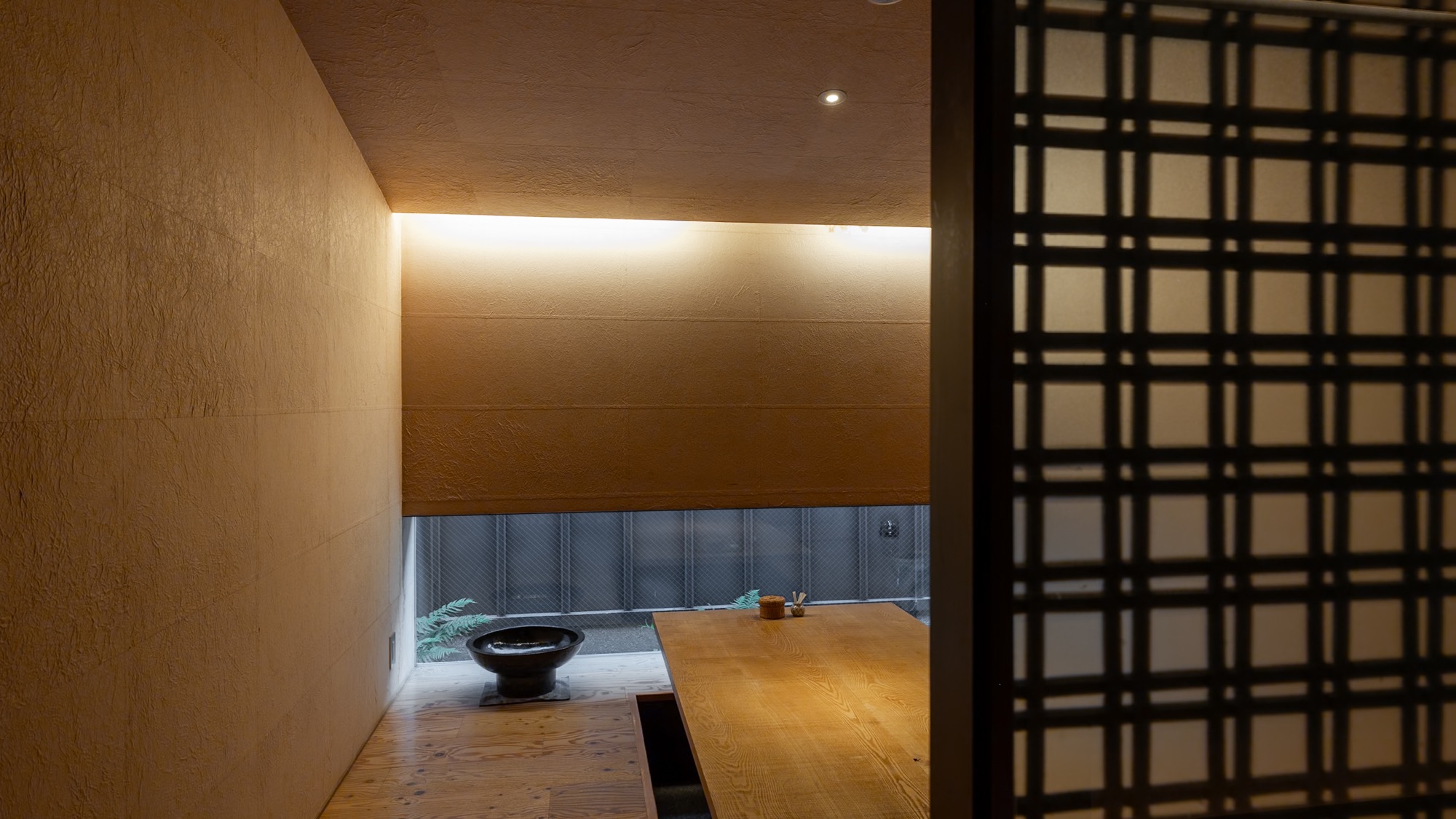 お食事は全席個室でご用意いたします