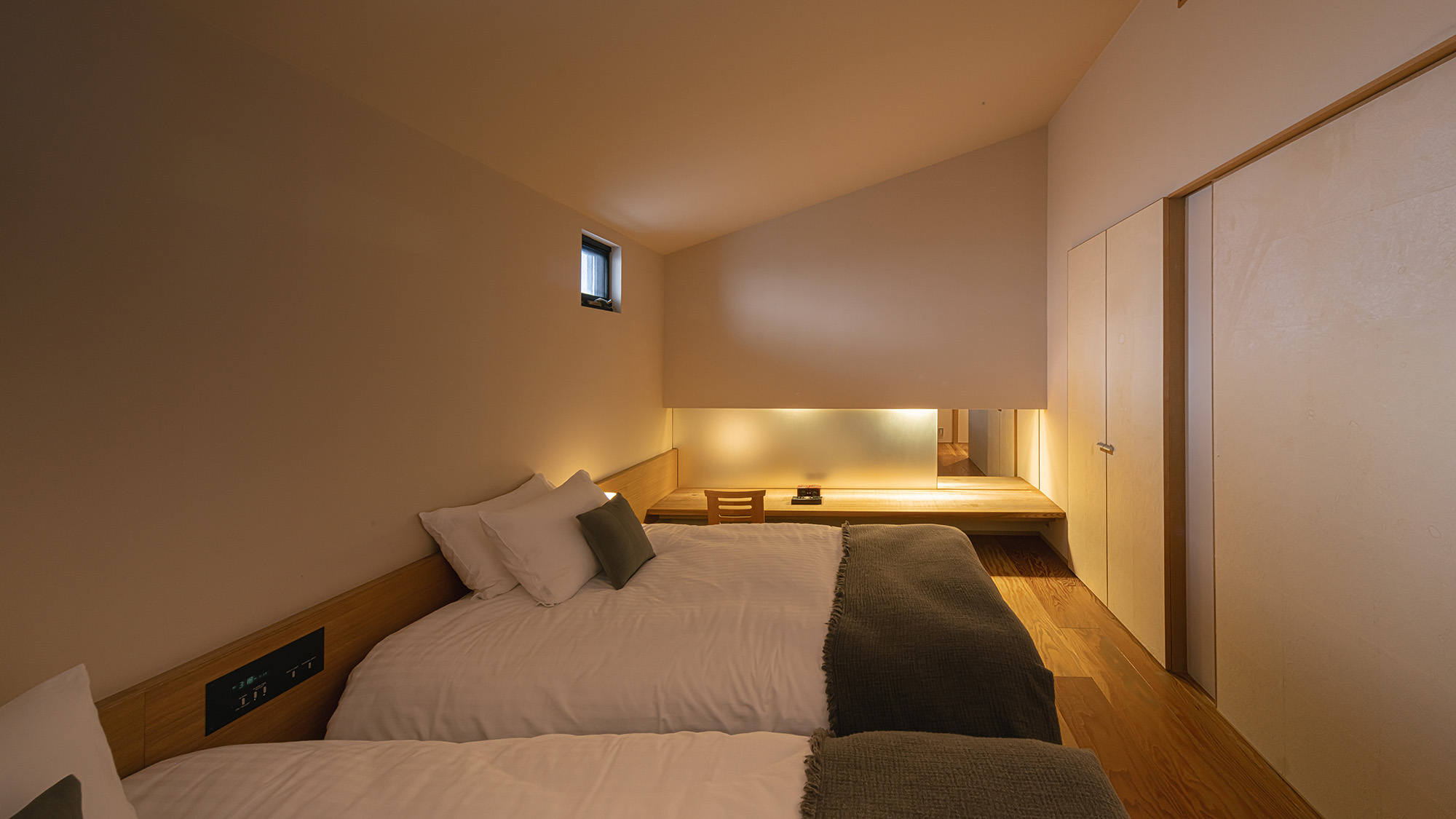 半露天温泉メゾネット和洋室