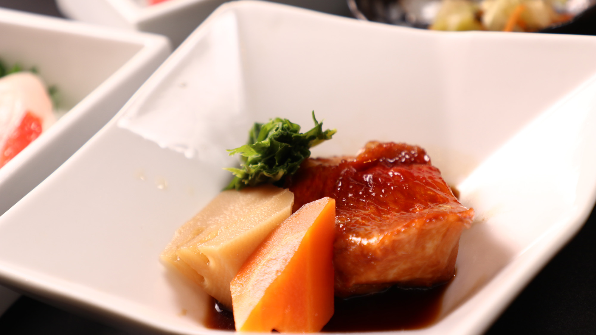 夕食膳_しゃぶしゃぶ膳のきんめ鯛煮付け (2)