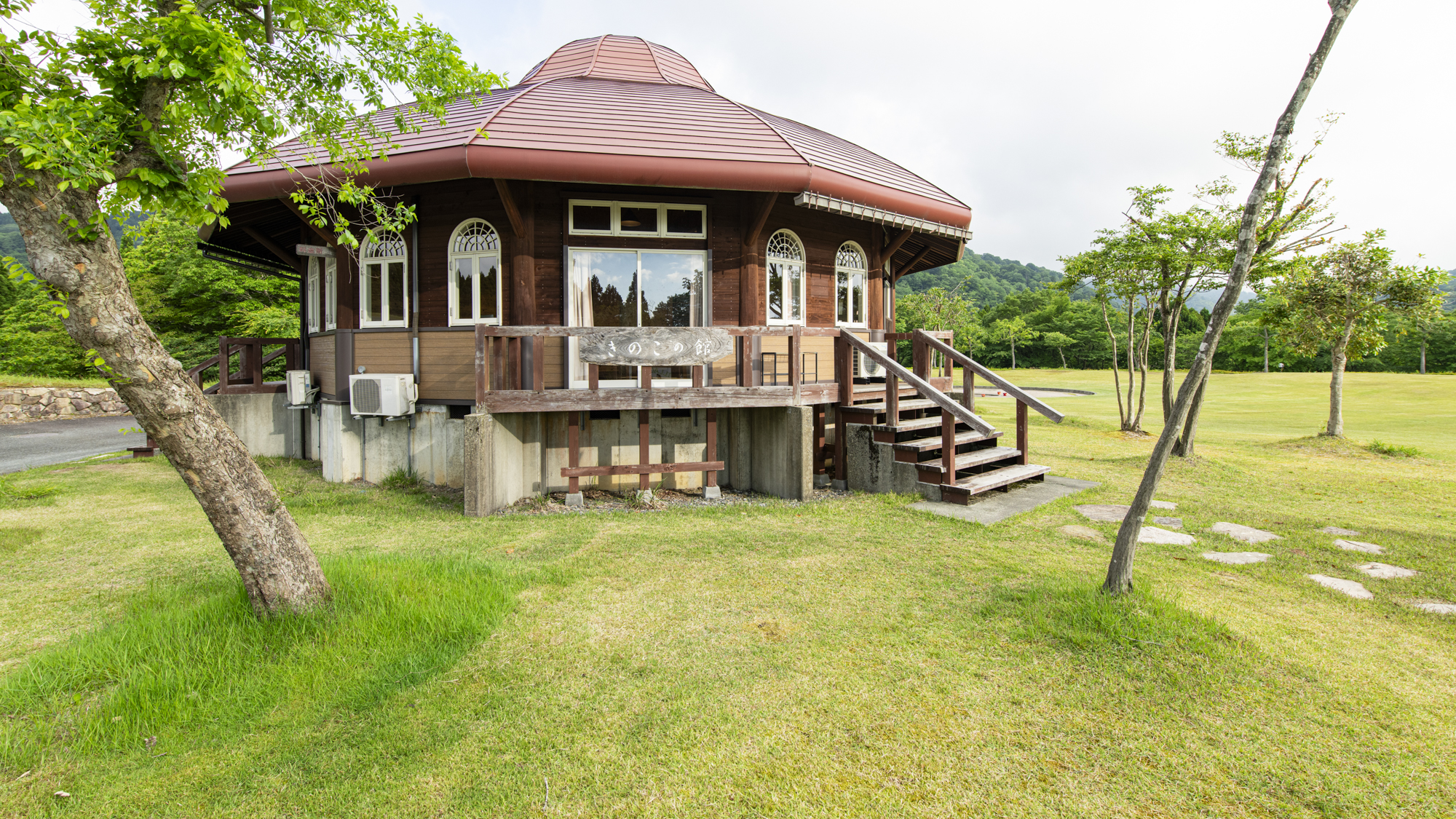 *【きのこの館】コインシャワーに隣接しているので便利♪最大10名様までご宿泊可能です！