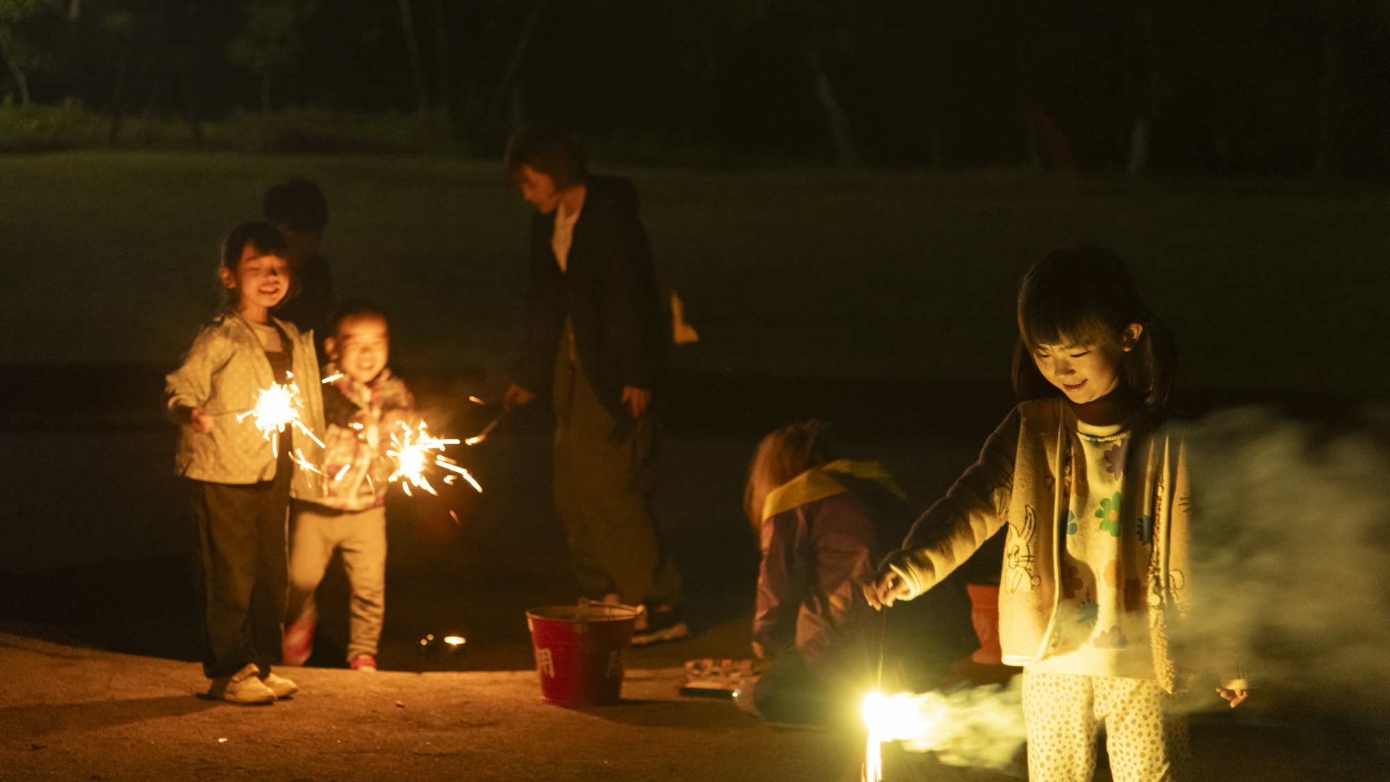 *きのこの館のすぐ近くの広場で花火も可能♪（手持ちのみ・打ち上げは不可）