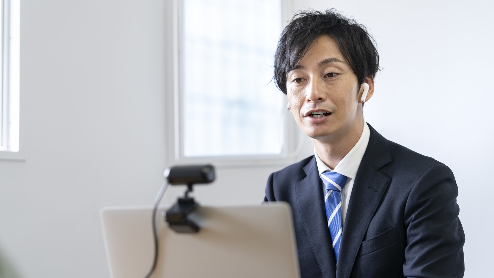 【テレワーク応援】9：00〜19：00まで最大10時間ステイ！テレワークにオススメ♪(朝食なし)