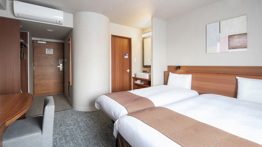 エキストラツイン（150㎝幅ベッド×1台・90㎝幅エキストラベッド×1台）