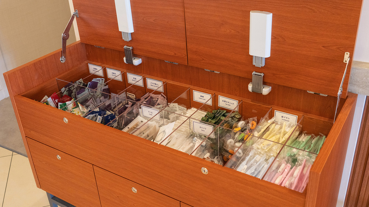 フロント横　アメニティコーナー　