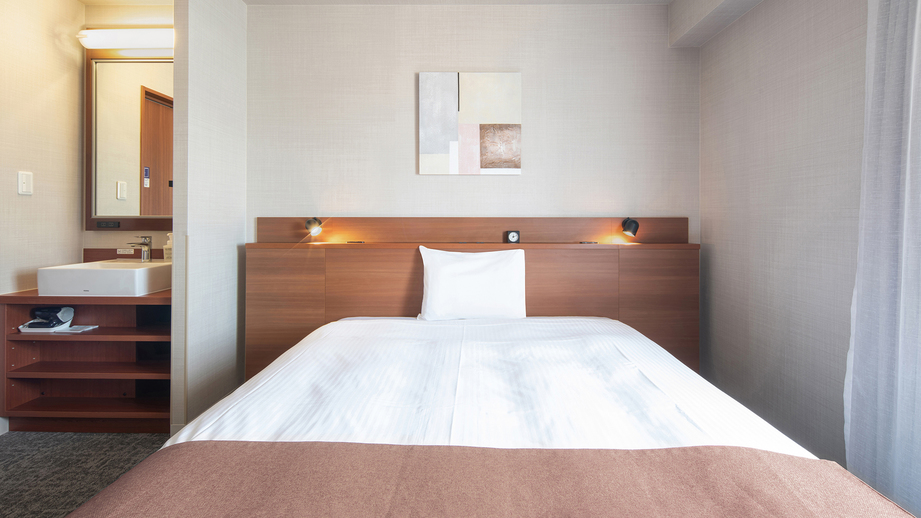 シングルルーム（150㎝幅ベッド×1台)