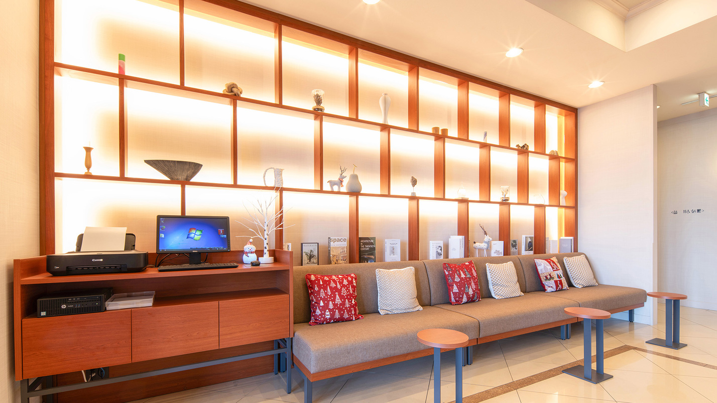 フロントロビー