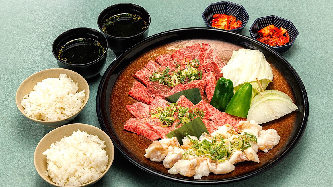 焼肉を食べて、スタミナもりもり♪黒毛和牛定食