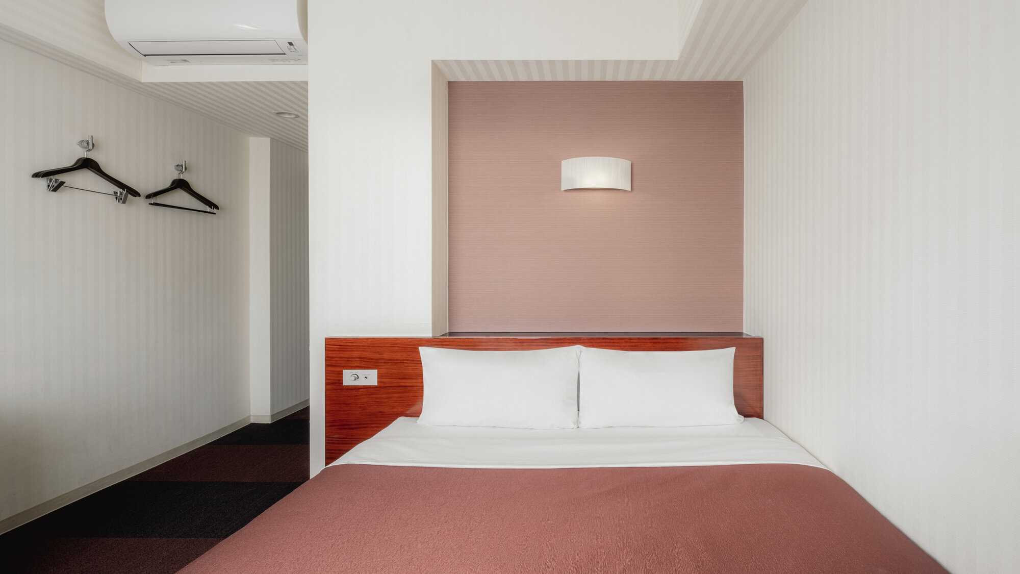 【セミダブル】125cmのセミダブルベッドで1人でも2人でも快適に。