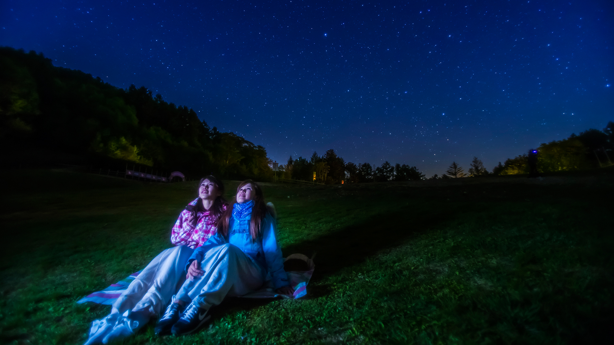 【天空の楽園 ナイトツアー】標高1400ｍ地点で星空をお楽しみいただけます