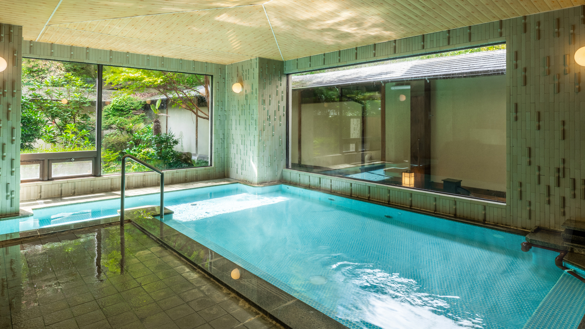 【女性大浴場‐内湯】つるスベの美肌効果は、クチコミでもご好評いただいております♪