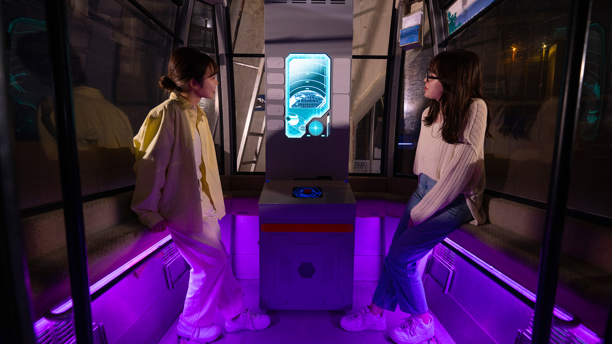 【天空の楽園 ナイトツアー】貸切宇宙旅行ゴンドラ