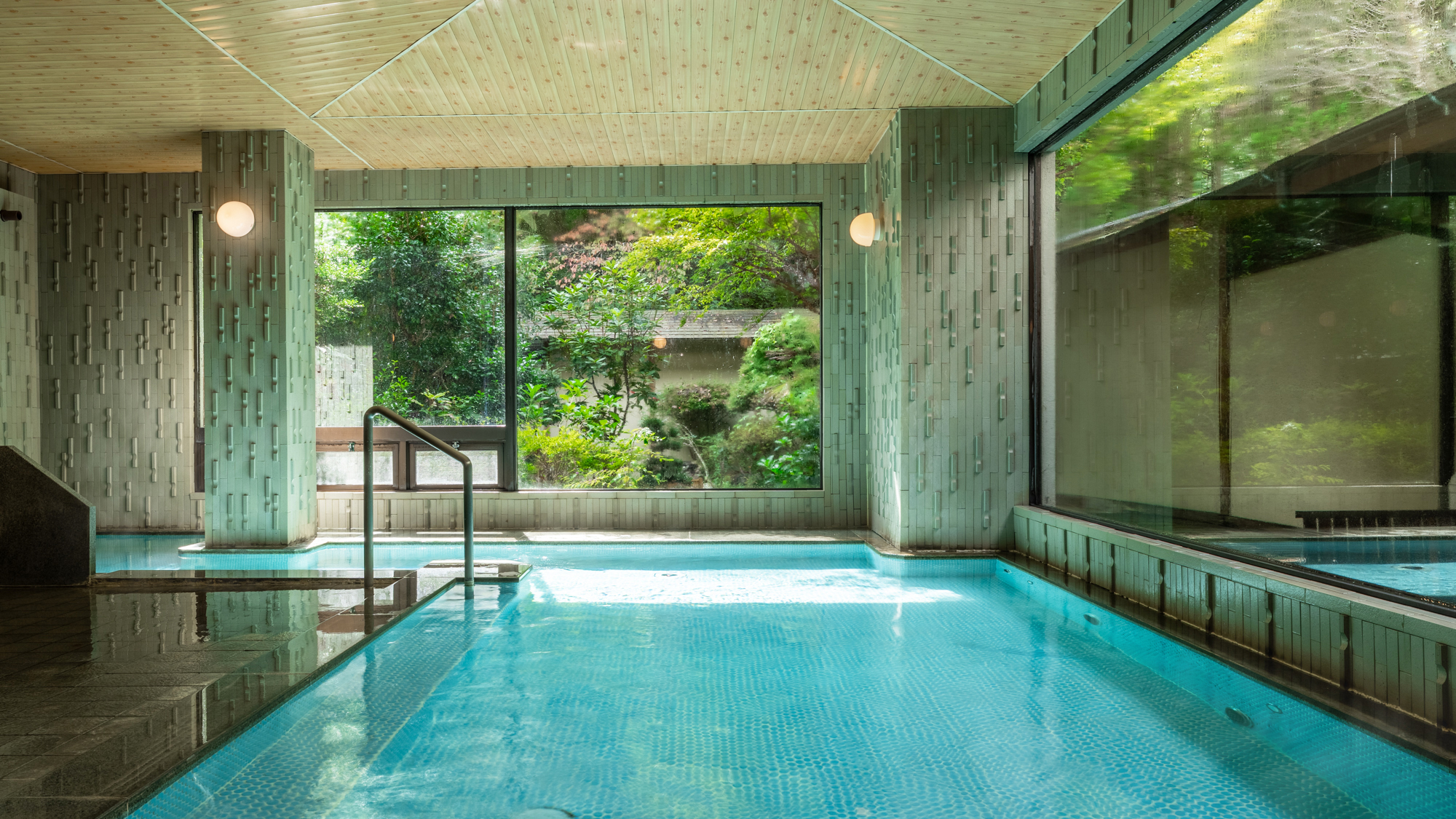 【女性大浴場‐内湯】つるスベの美肌効果は、クチコミでもご好評いただいております♪