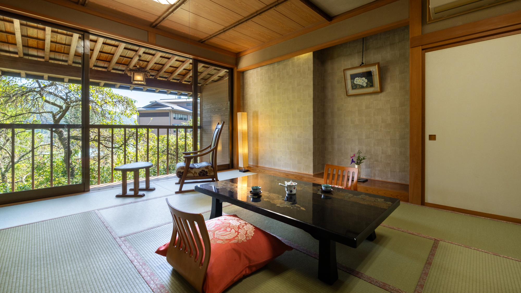 【離れ12畳】大切な人と「ゆとりある静寂」を過ごしたい方におすすめの空間