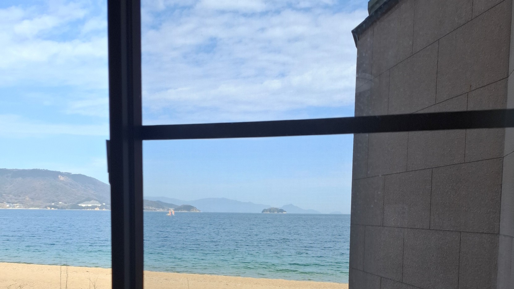 #107 【訳あり】景観少なめ／大浴場隣接のためお得に宿泊【素泊】（※注意事項を必ずお読みください）