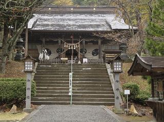 土津神社