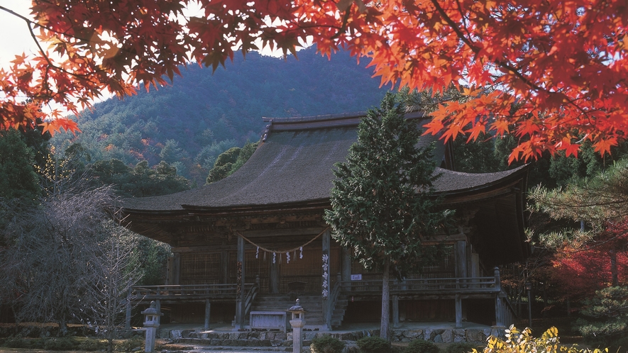 ■神宮寺の紅葉