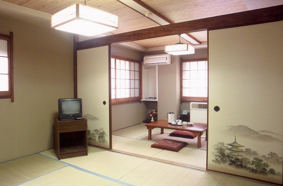 Japanese-style room (deluxe)