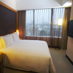 ビジネスクイーン