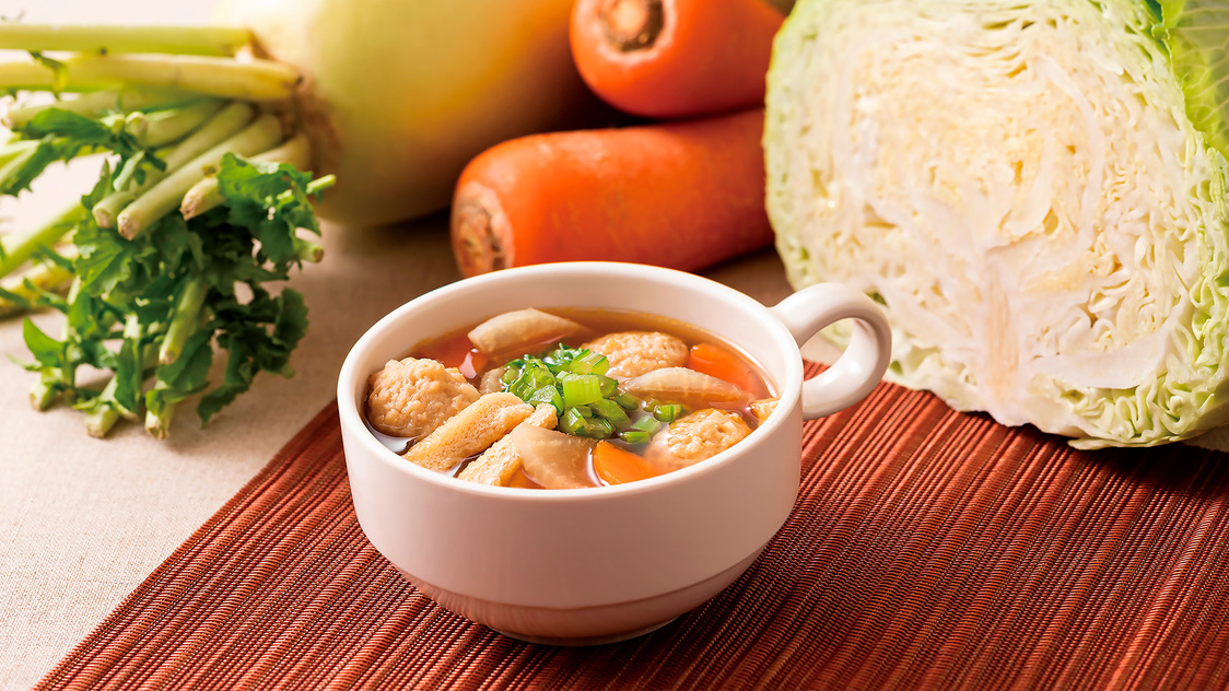 季節ごとの東京野菜を使ったヘルシーなちゃんこ風スープ（しょうゆ）