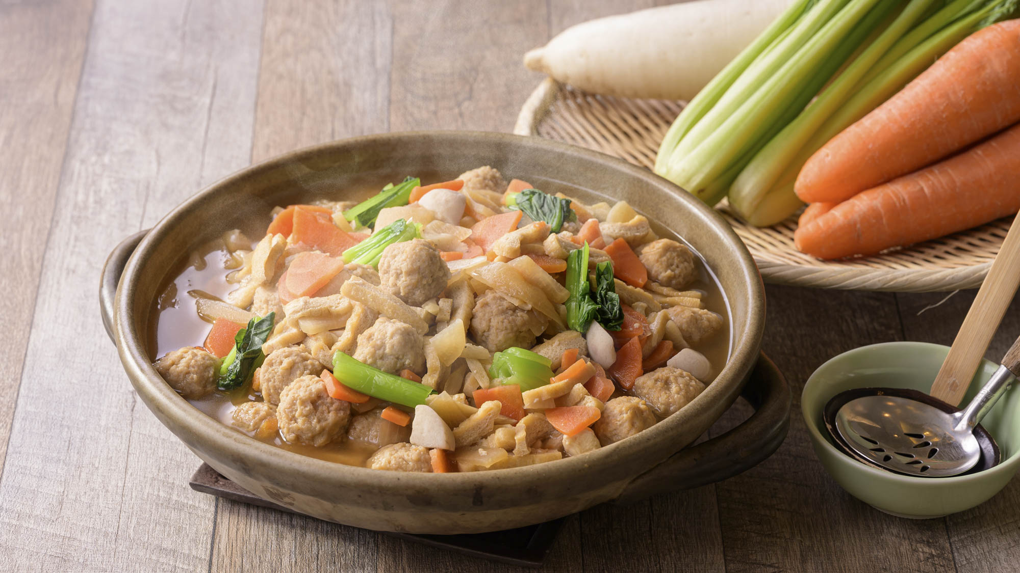 【東京神田限定】江戸味噌のコクと東京都産野菜の旨みが染み渡る、濃厚ながらも優しい"ちゃんこ鍋"