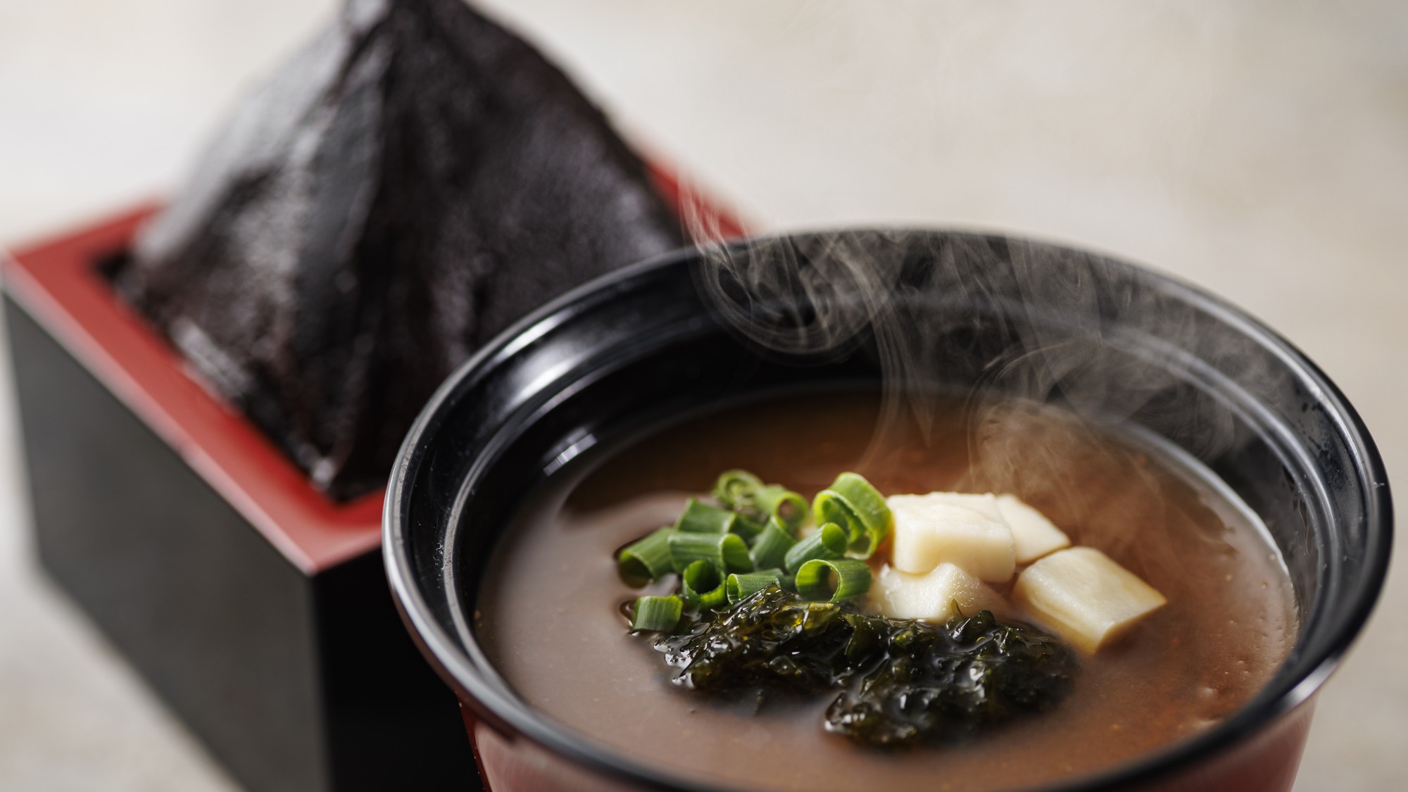 愛知特産八丁味噌合わせ味噌仕立て