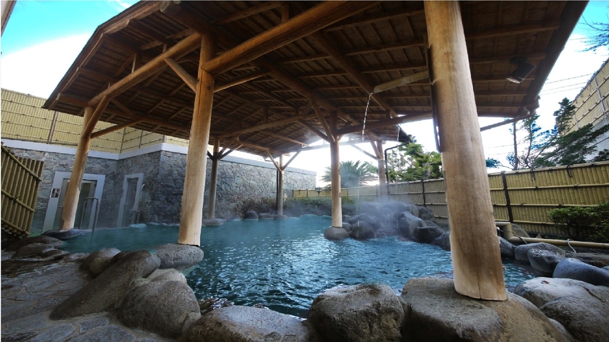 百笑の湯　露天風呂