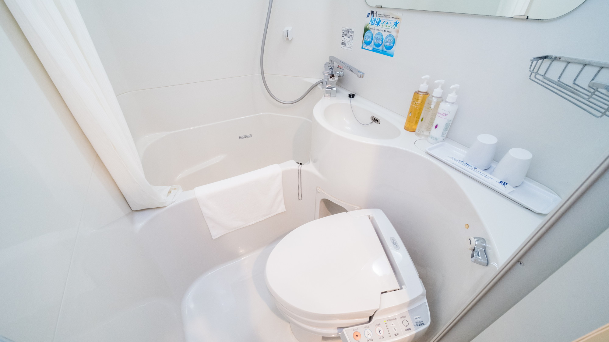 全室にユニットバス完備