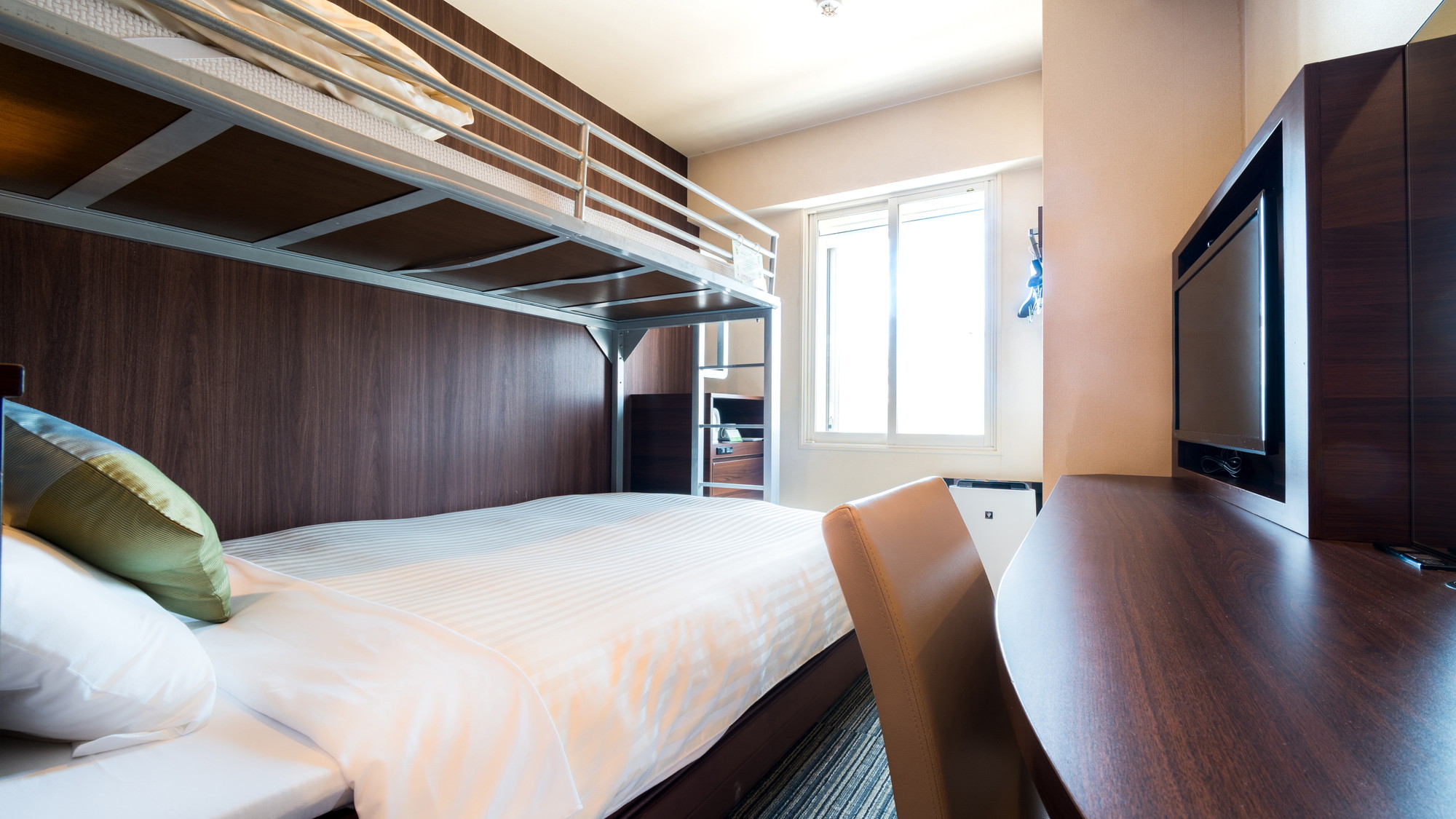 お子様に人気のロフトベッド付です