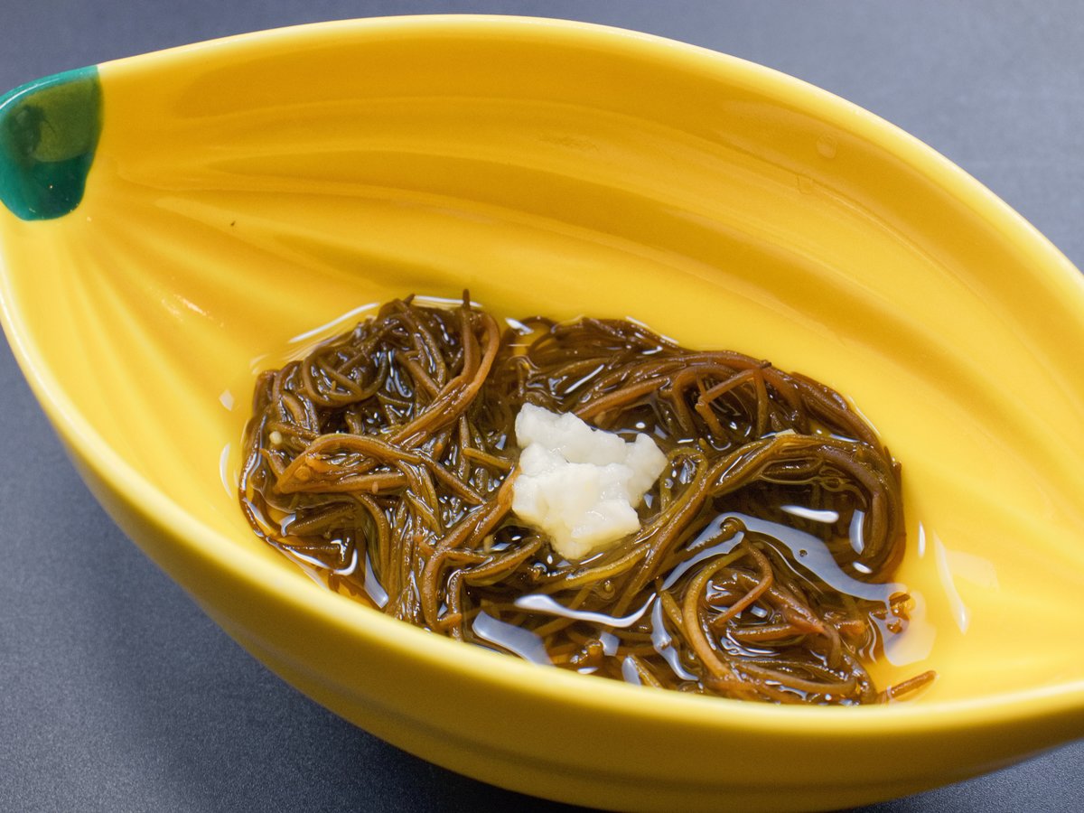 小鉢（水雲）【お食事一例】