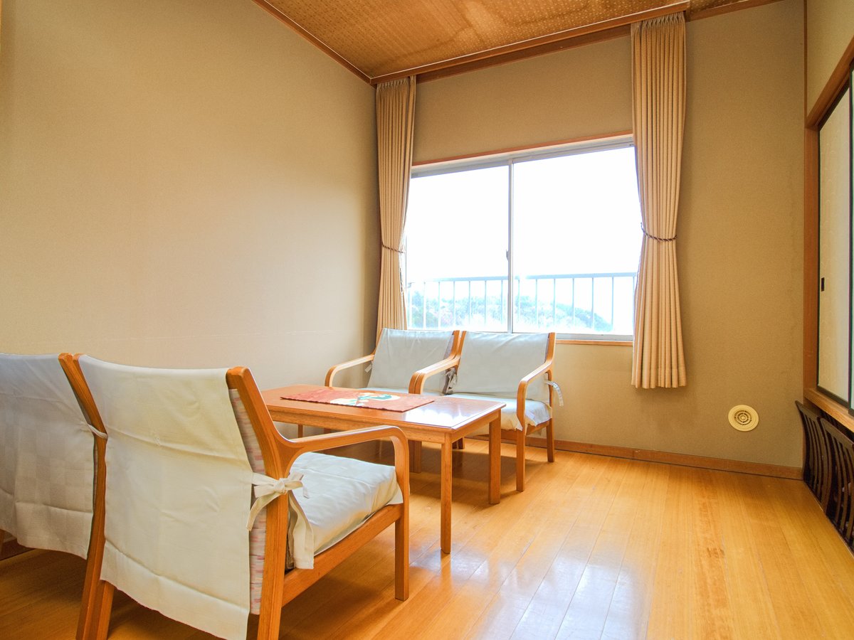 和室12畳のお部屋