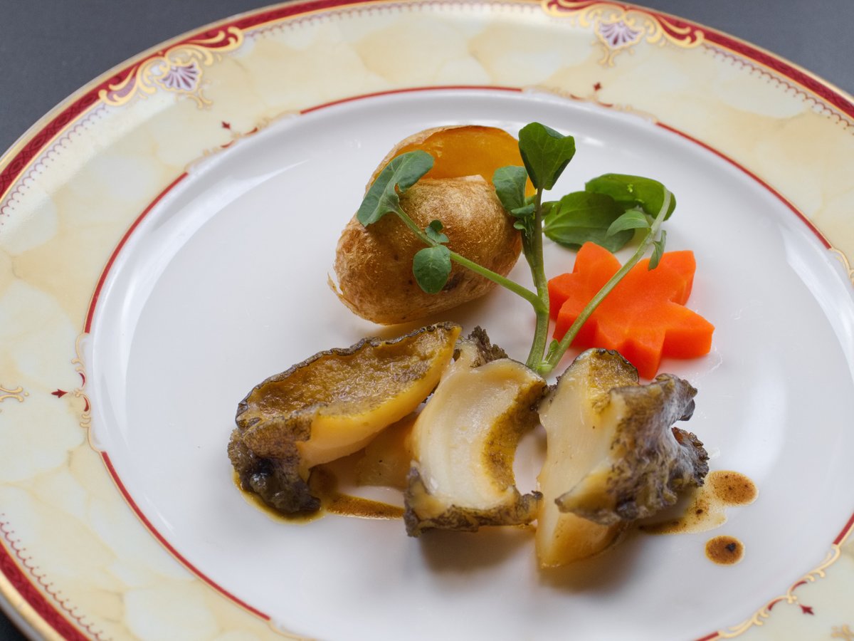 洋皿（鮑ステーキ）【お食事一例】