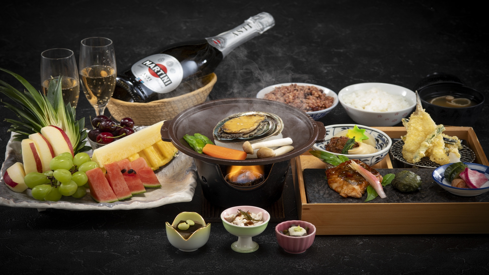 【女子旅・カップル・記念日におすすめ】嬉しい特典盛りだくさん♪美食会席の1泊2食付プラン