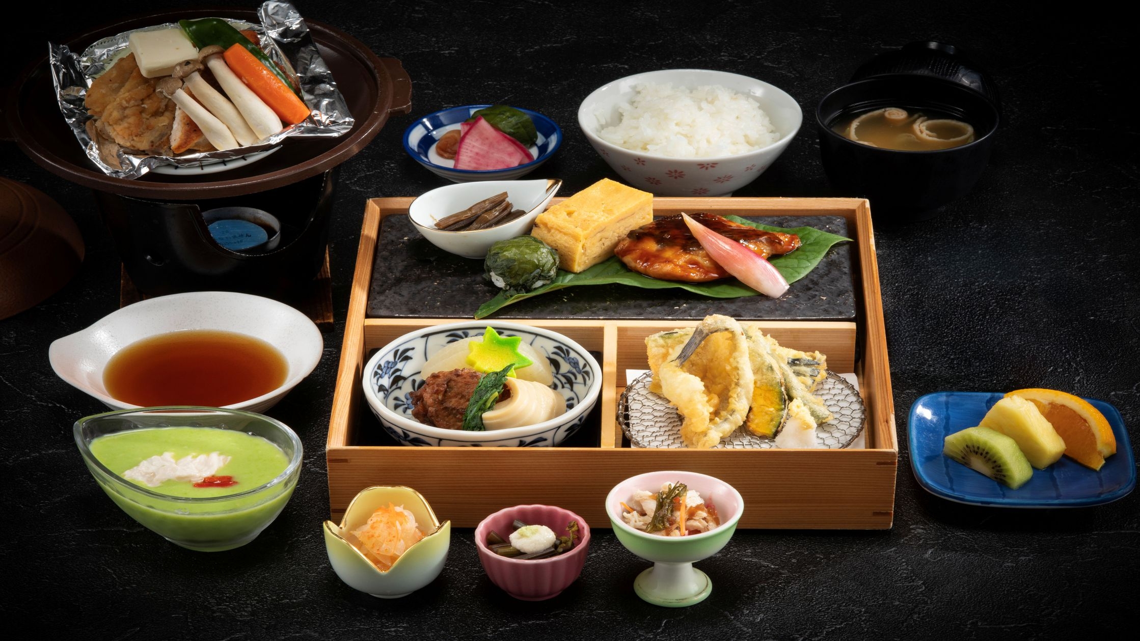 【直前割】ご夕食は食彩あら川 和食・懐石料理”和nagomi”でおもてなし（2食付）岩盤浴入浴料込