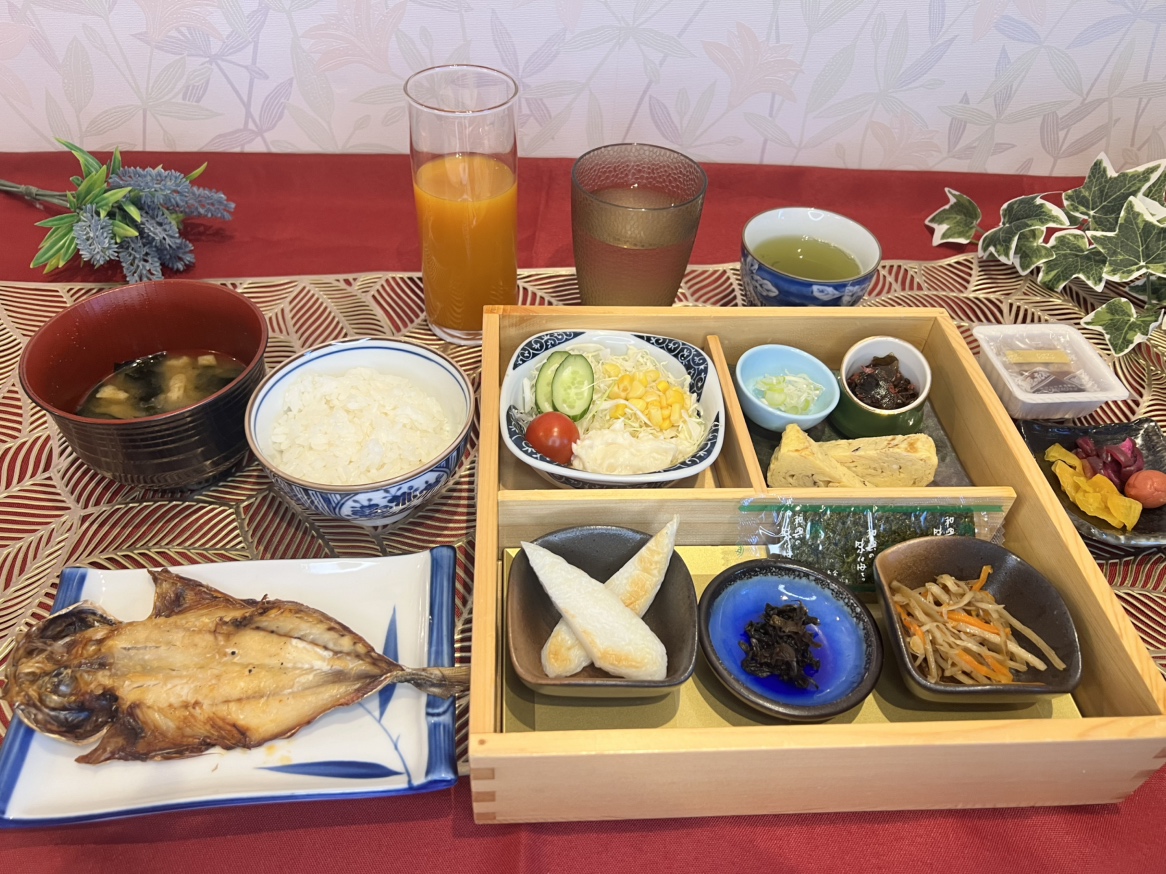 朝食一例