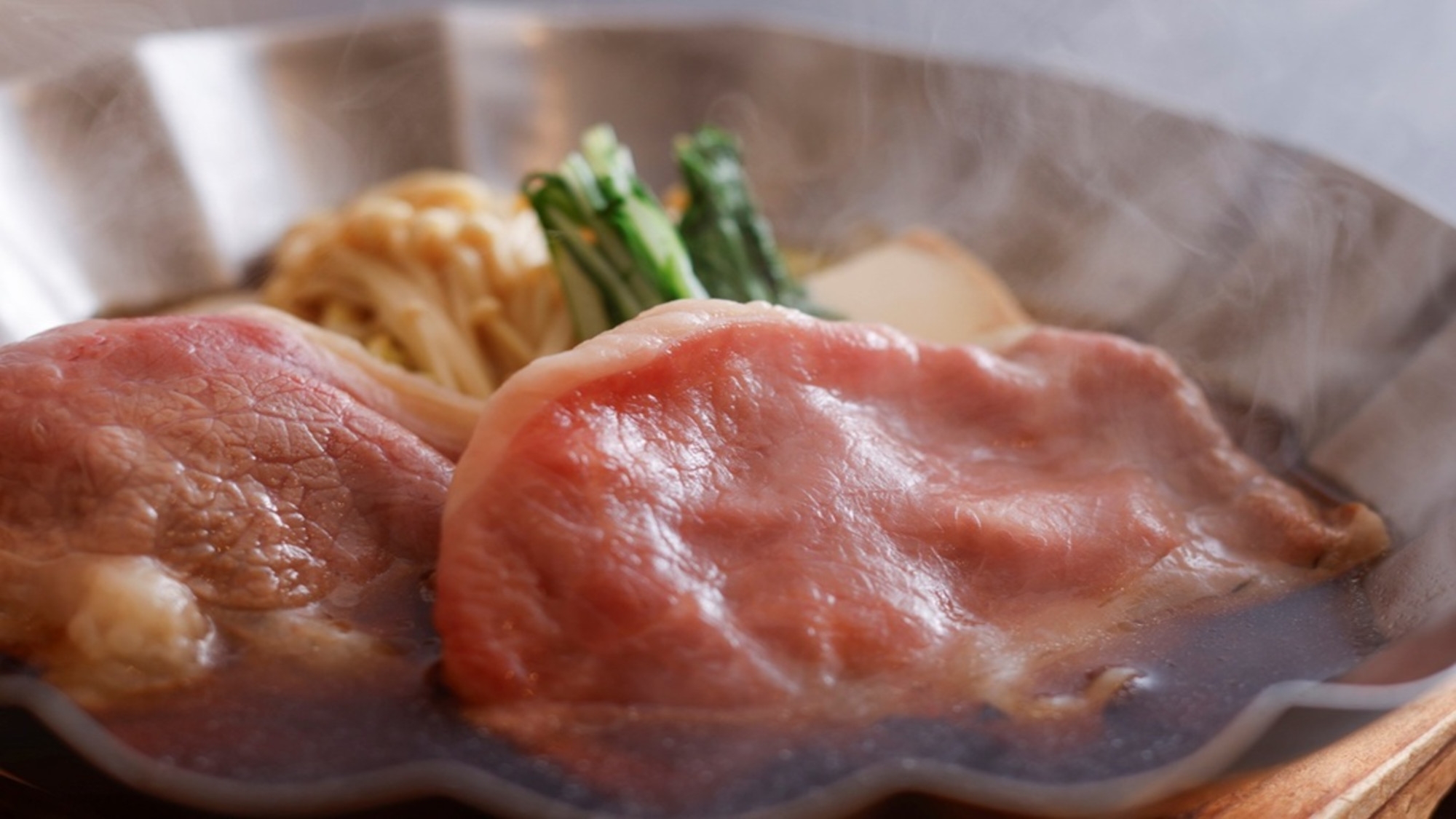 【土地の恵み会席】1泊2食　地元ならではの旬の食材を楽しむ会席